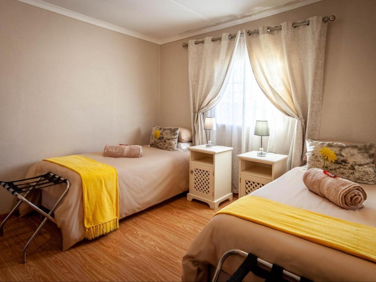 Kamieskroon Cosy Cottage Ngoại thất bức ảnh